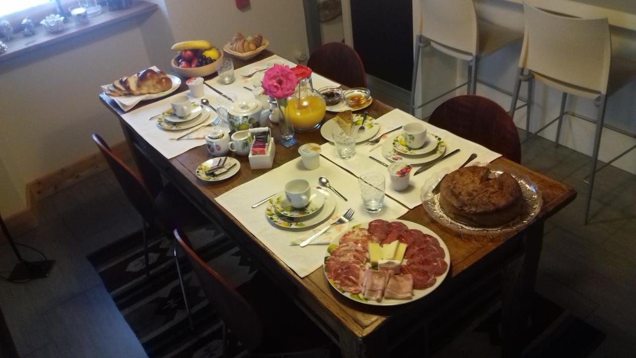 B&B Sasso Bianco Prata Camportaccio Eksteriør billede